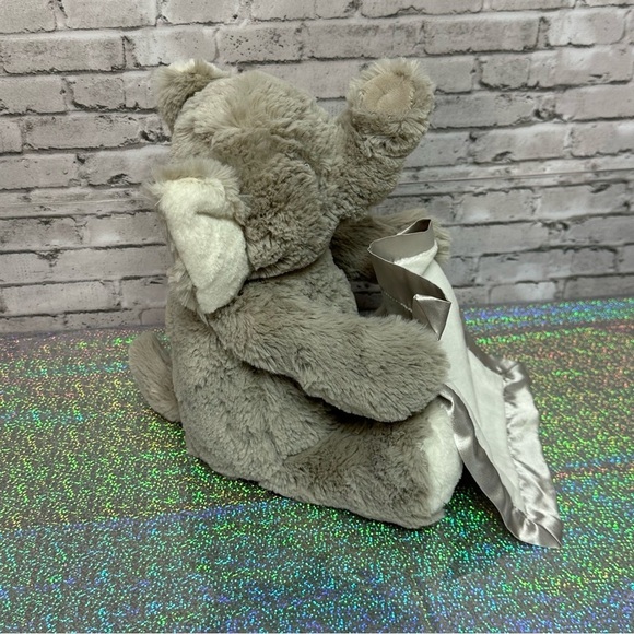 Spin Master Peek A Boo Furry Friends Talking Baby Elephant Plush 10" Tall - Picture 2 of 14